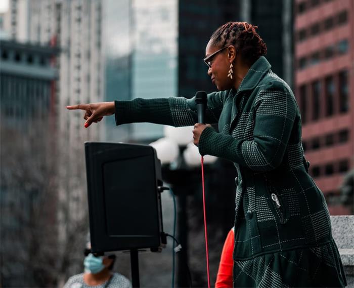 People Are Pointing Out What Double Standards They’re Tired Of (35 Answers) People Are Pointing Out What Double Standards They’re Tired Of (35 Answers)