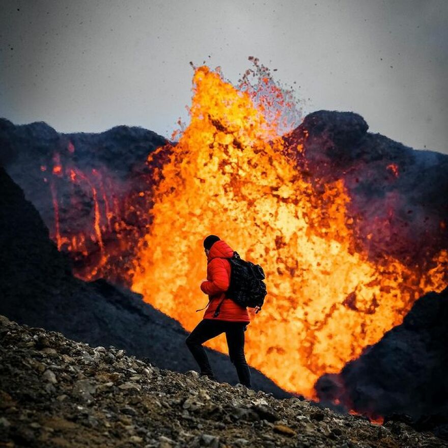 Here’s How Arctic Islands Look Through All 4 Seasons, As Captured By “The Aurora Hunter” Here’s How Arctic Islands Look Through All 4 Seasons, As Captured By “The Aurora Hunter”