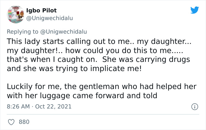 Woman Advises People To Be Alert About Overly Friendly Chatty Seatmates On Planes With Her Now-Viral Story Woman Advises People To Be Alert About Overly Friendly Chatty Seatmates On Planes With Her Now-Viral Story