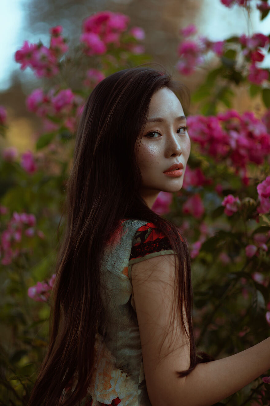 I Created 2 Different Fantasy Shots, With 2 Different Models In The Same Location Twice (6 Pics) I Created 2 Different Fantasy Shots, With 2 Different Models In The Same Location Twice (6 Pics)