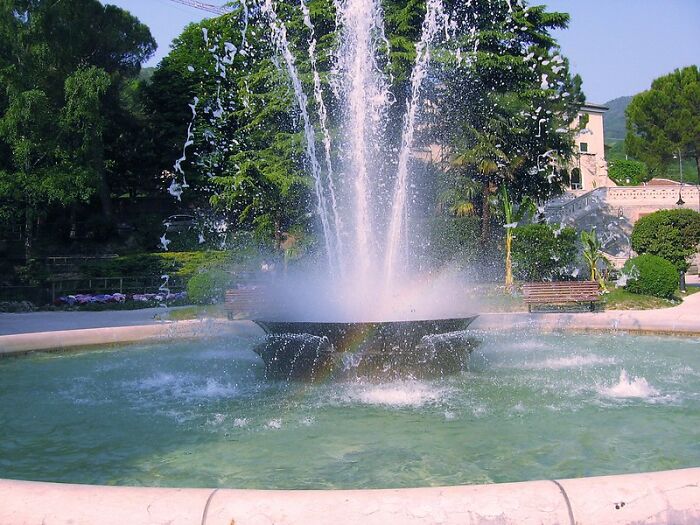 30 Of The Weirdest And The Most Disturbing Facts From Known History, Shared By People In This Online Group 30 Of The Weirdest And The Most Disturbing Facts From Known History, Shared By People In This Online Group