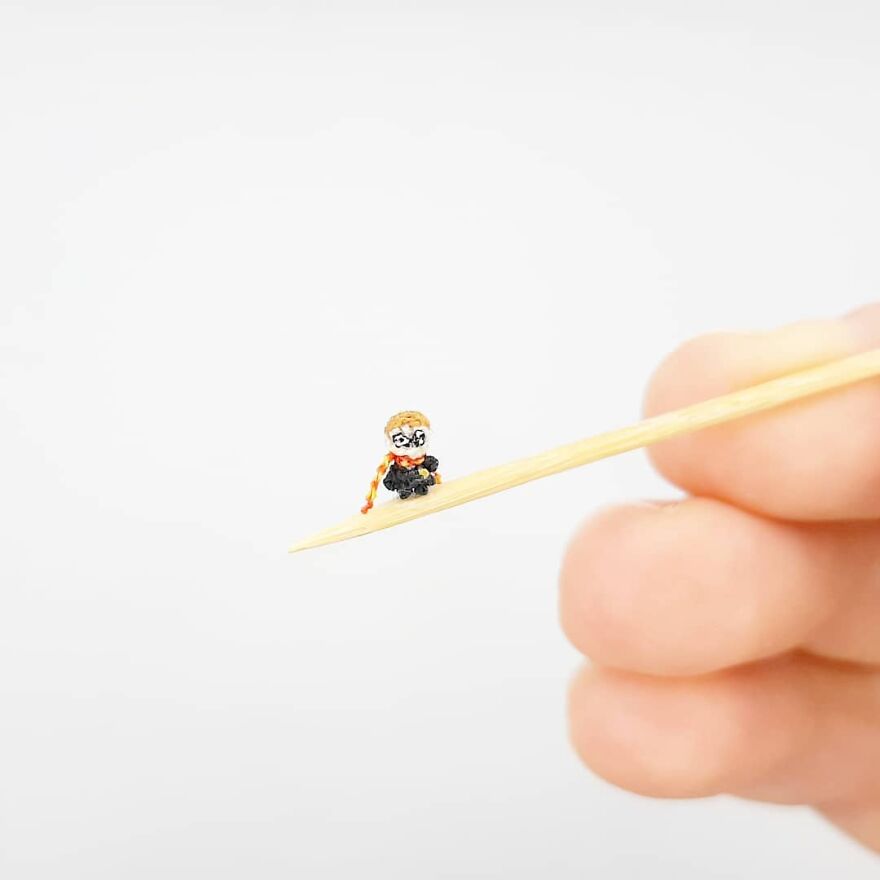 This Artist Started Micro Crocheting As An Experiment, And Now She Creates Tiny Animals And Plants Using Needle And Thread (70 Pics) This Artist Started Micro Crocheting As An Experiment, And Now She Creates Tiny Animals And Plants Using Needle And Thread (70 Pics)