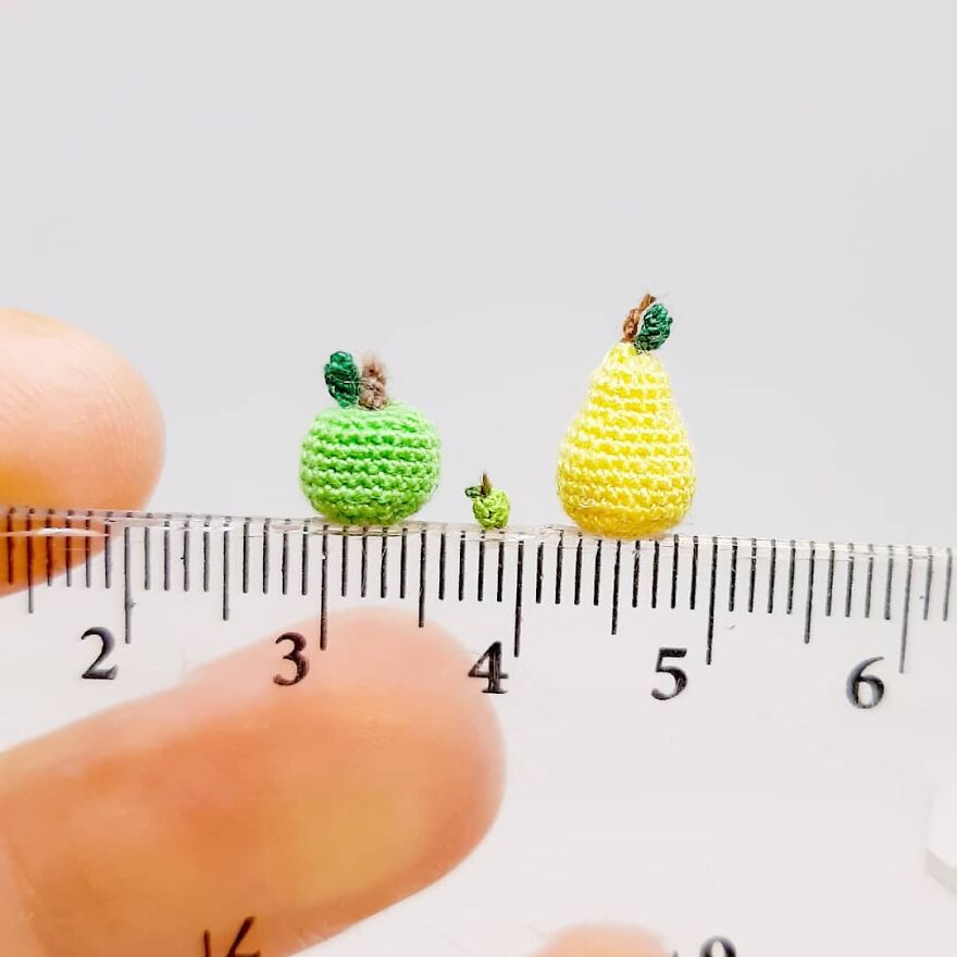 This Artist Started Micro Crocheting As An Experiment, And Now She Creates Tiny Animals And Plants Using Needle And Thread (70 Pics) This Artist Started Micro Crocheting As An Experiment, And Now She Creates Tiny Animals And Plants Using Needle And Thread (70 Pics)