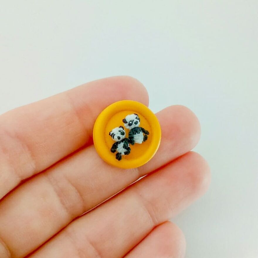 This Artist Started Micro Crocheting As An Experiment, And Now She Creates Tiny Animals And Plants Using Needle And Thread (70 Pics) This Artist Started Micro Crocheting As An Experiment, And Now She Creates Tiny Animals And Plants Using Needle And Thread (70 Pics)