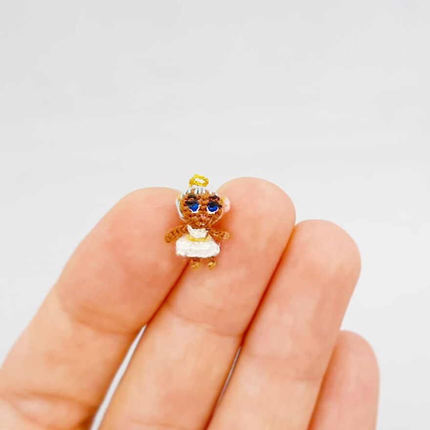 This Artist Started Micro Crocheting As An Experiment, And Now She Creates Tiny Animals And Plants Using Needle And Thread (70 Pics) This Artist Started Micro Crocheting As An Experiment, And Now She Creates Tiny Animals And Plants Using Needle And Thread (70 Pics)