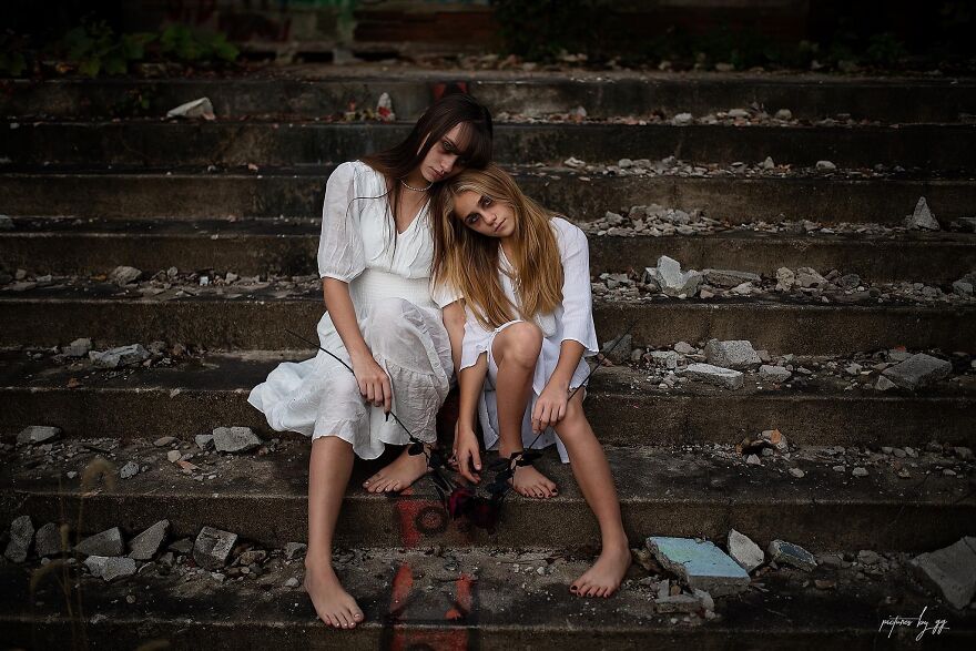 I Created A Creepy Photoshoot Series In Time For Halloween (26 Pics) I Created A Creepy Photoshoot Series In Time For Halloween (26 Pics)