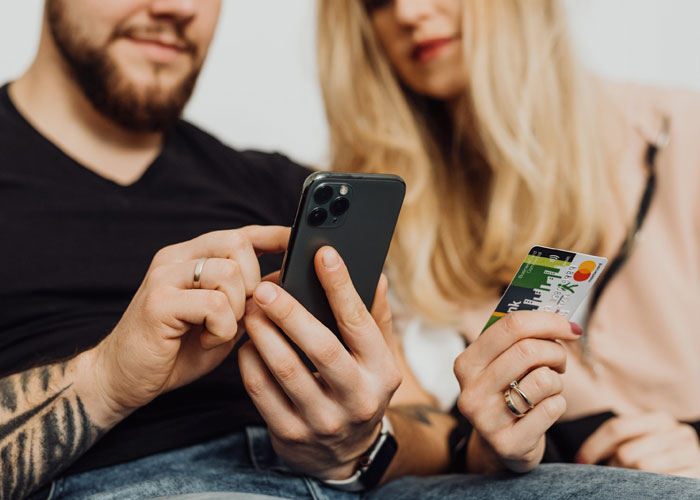 40 Things In Our Daily Lives That Many People Don&#8217;t Realize Are Scams