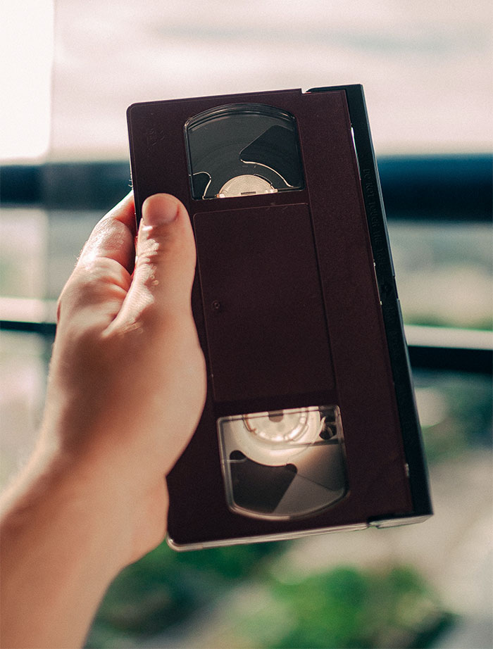 30 Babysitters Spill The Tea About The Weirdest Rules They Had To Follow 30 Babysitters Spill The Tea About The Weirdest Rules They Had To Follow