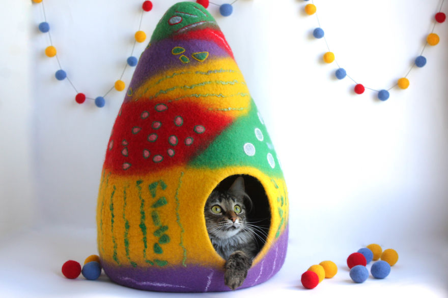 We Create Cute And Whimsical Cat Beds Out Of Natural Wool (18 Pics)