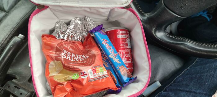 “Casual UK”: 50 Funny Posts That Perfectly Illustrate What British Humor Is All About (New Pics) “Casual UK”: 50 Funny Posts That Perfectly Illustrate What British Humor Is All About (New Pics)