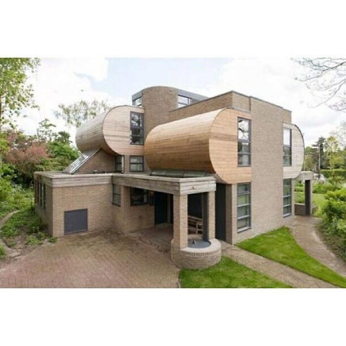 This IG Page Documents Ugly Houses Seen In The Netherlands, And They’re So Bad, It’s Hilarious (30 Pics) This IG Page Documents Ugly Houses Seen In The Netherlands, And They’re So Bad, It’s Hilarious (30 Pics)