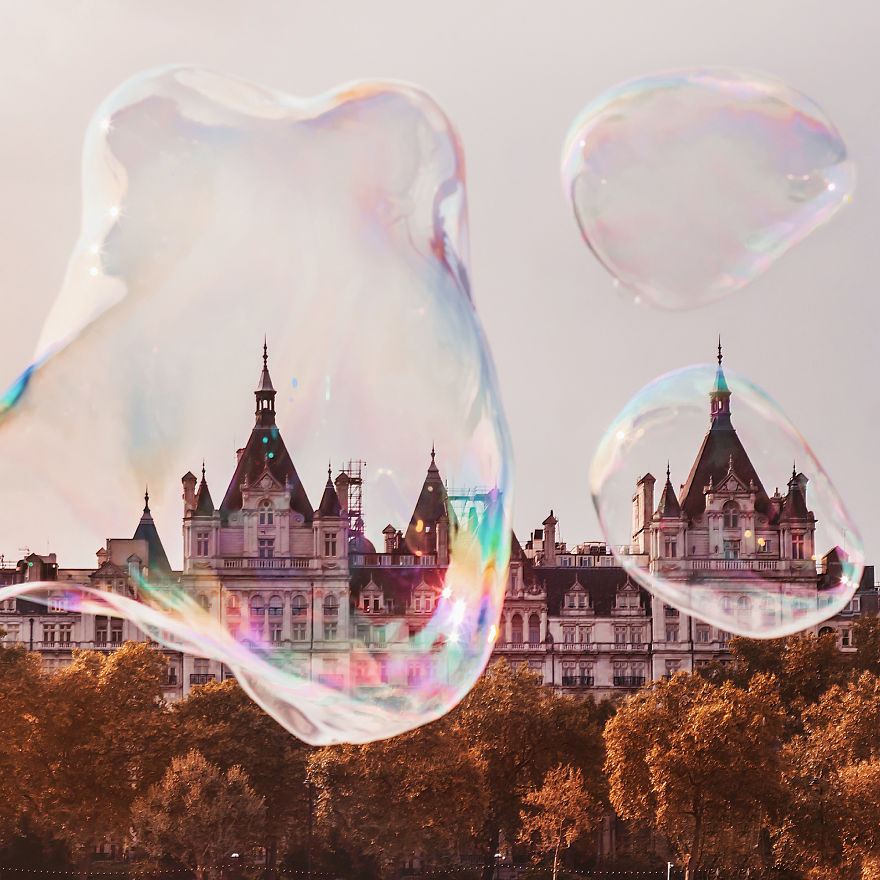 Here Are My 30 Magical And Whimsical Photos Inspired By Balloons, Bubbles, And Lights Here Are My 30 Magical And Whimsical Photos Inspired By Balloons, Bubbles, And Lights