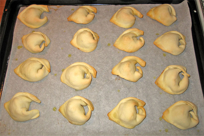 30 Of The Funniest And Weirdest Compliments Folks In This Online Group Got 30 Of The Funniest And Weirdest Compliments Folks In This Online Group Got