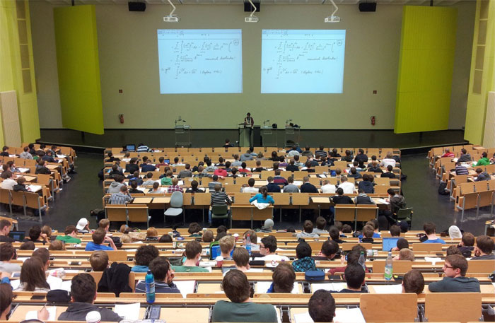 30 Of The Funniest And Weirdest Compliments Folks In This Online Group Got 30 Of The Funniest And Weirdest Compliments Folks In This Online Group Got