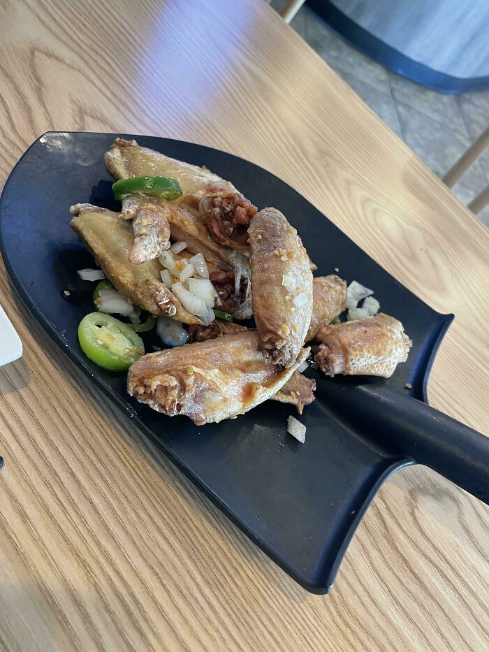 40 Times People Would’ve Rather Got Plates And Glasses Instead Of These Disasters (New Pics) 40 Times People Would’ve Rather Got Plates And Glasses Instead Of These Disasters (New Pics)