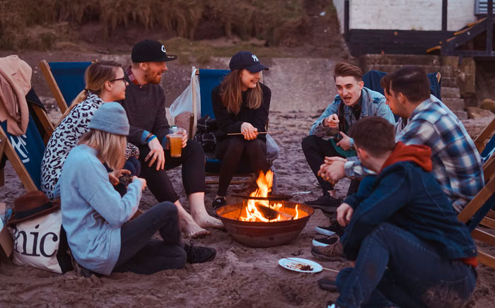 Someone Asks People What They Think Is Easier If You’re Unattractive, And Here Are 23 Eye-Opening Answers Someone Asks People What They Think Is Easier If You’re Unattractive, And Here Are 23 Eye-Opening Answers