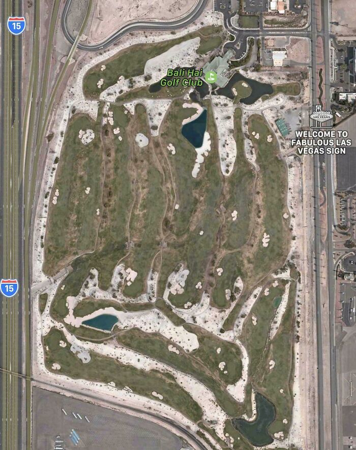 People On This Group Are Sharing Examples Of &#8216;Urban Hell&#8217; That Look Like A Dystopian Movie But Are Sadly Real (40 New Pics)