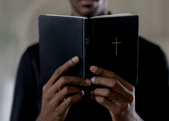 35 People Share Things They Are Really Suspicious Of But Can’t Actually Prove