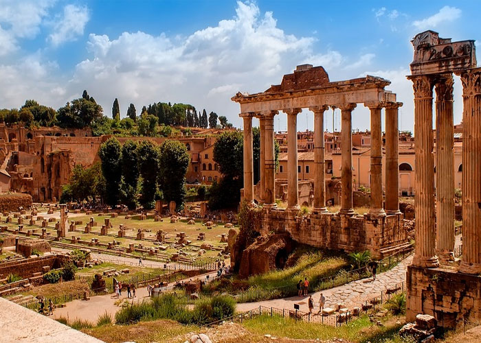 35 People Share Things They Are Really Suspicious Of But Can’t Actually Prove