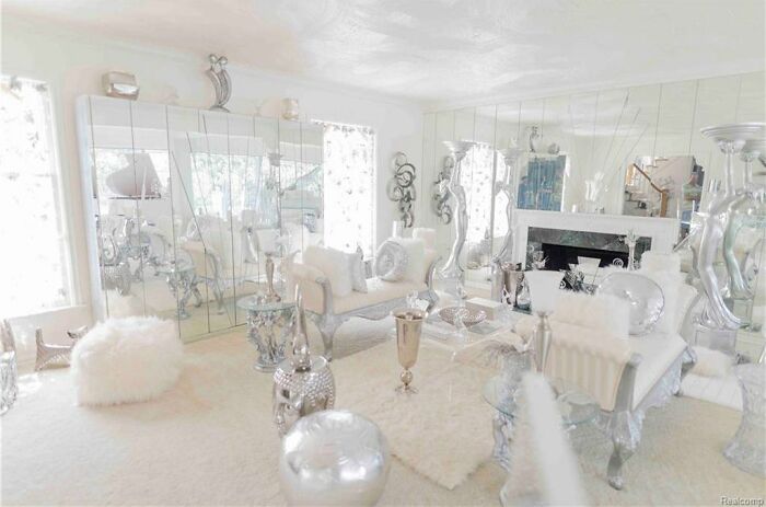 40 Times Designers Forgot Things Need To Be Cleaned When Creating Them, As Shared On This Facebook Group (New Pics) 40 Times Designers Forgot Things Need To Be Cleaned When Creating Them, As Shared On This Facebook Group (New Pics)