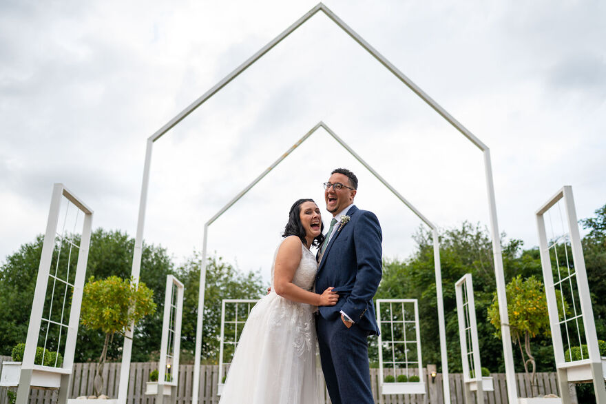 I Photographed A Wedding At Alcumlow Wedding Barn (18 Pics) I Photographed A Wedding At Alcumlow Wedding Barn (18 Pics)