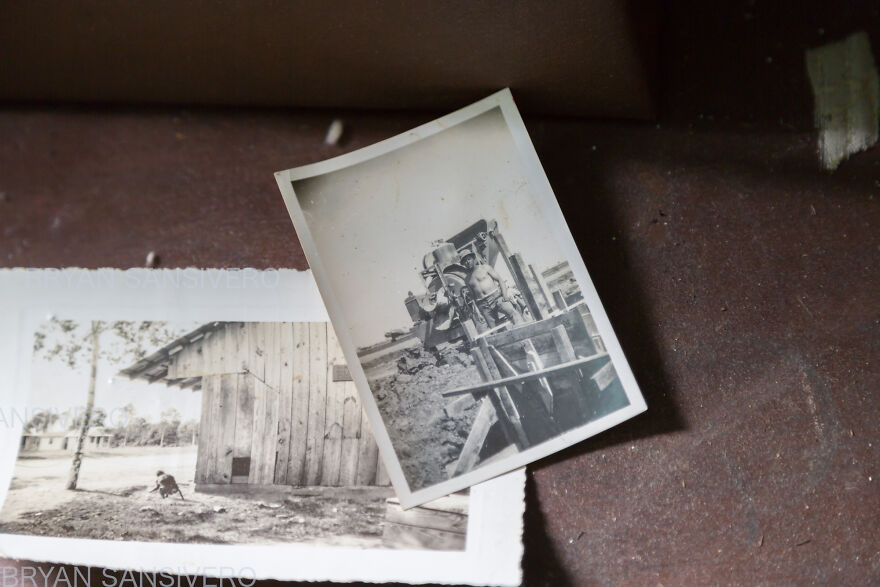 I Photographed The Abandoned Home Of A WWII Veteran And It’s Like A Time Capsule I Photographed The Abandoned Home Of A WWII Veteran And It’s Like A Time Capsule