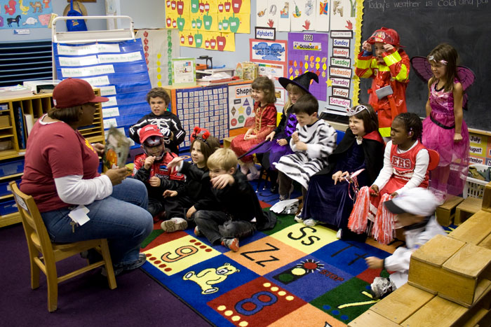 Former Teacher Shares Genius Game That Teaches Kids Politics And Economics Former Teacher Shares Genius Game That Teaches Kids Politics And Economics