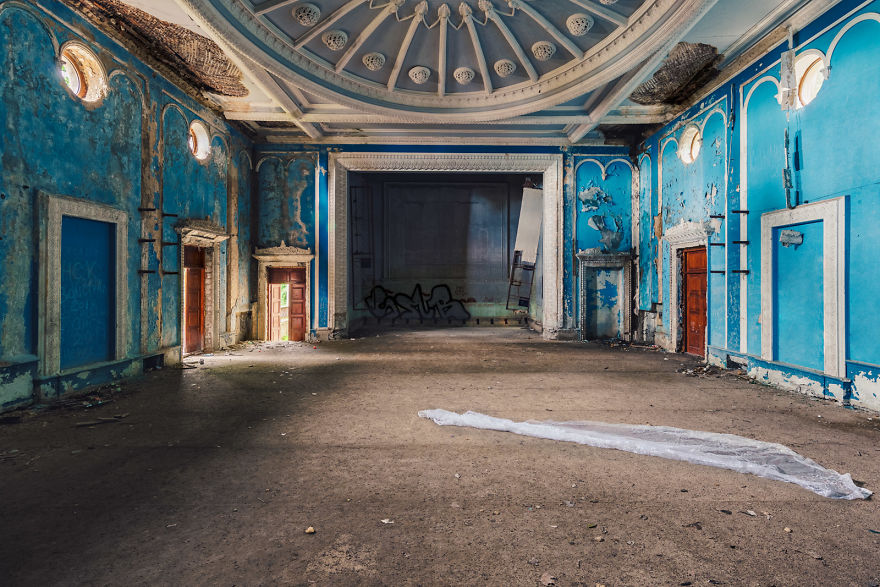 Let Me Show You The Jaw-Dropping Ruins Of Abkhazia (23 Pics) Let Me Show You The Jaw-Dropping Ruins Of Abkhazia (23 Pics)