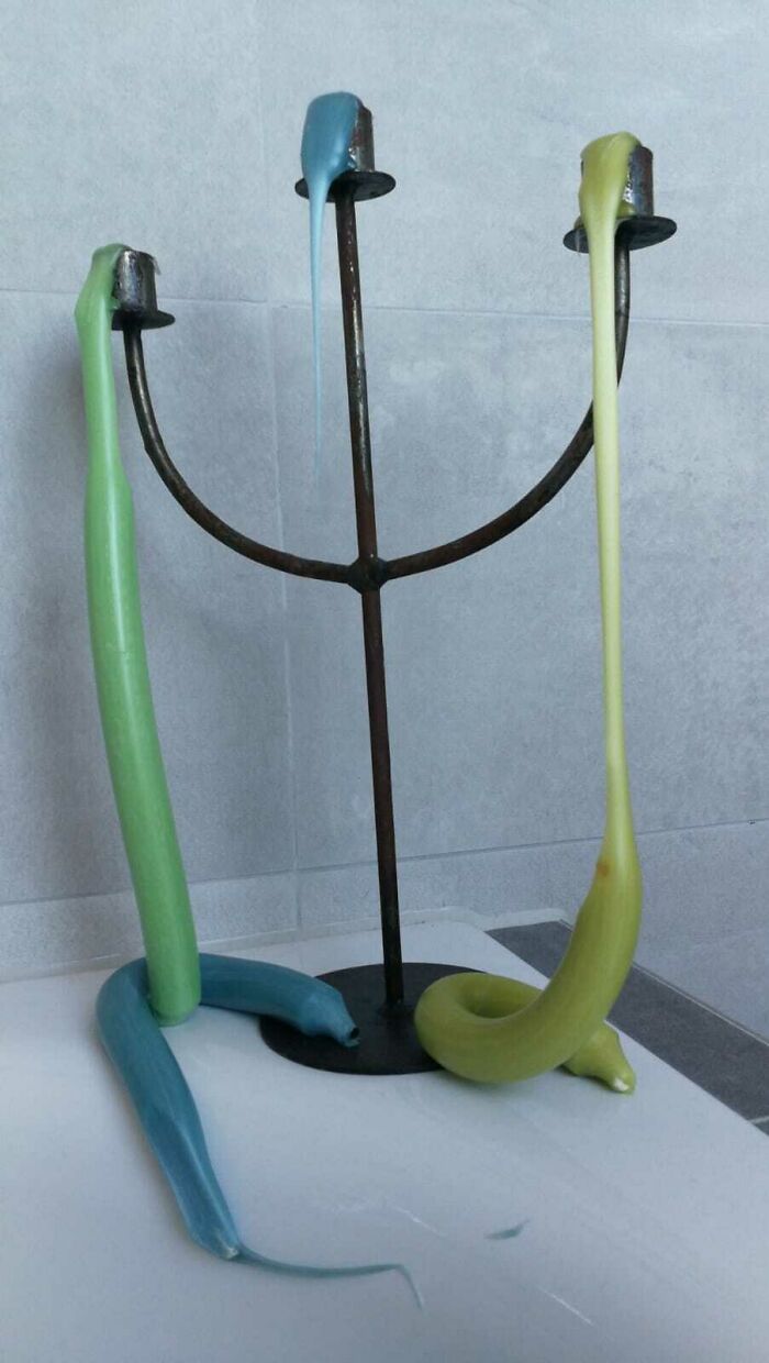 “Well, That Sucks”: 30 Times Really Unfortunate Things Happened To People’s Homes (New Pics)