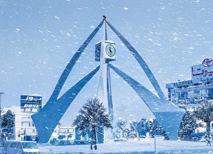 Dubai If It Had A Snowy Winter (13 Pics) Dubai If It Had A Snowy Winter (13 Pics)