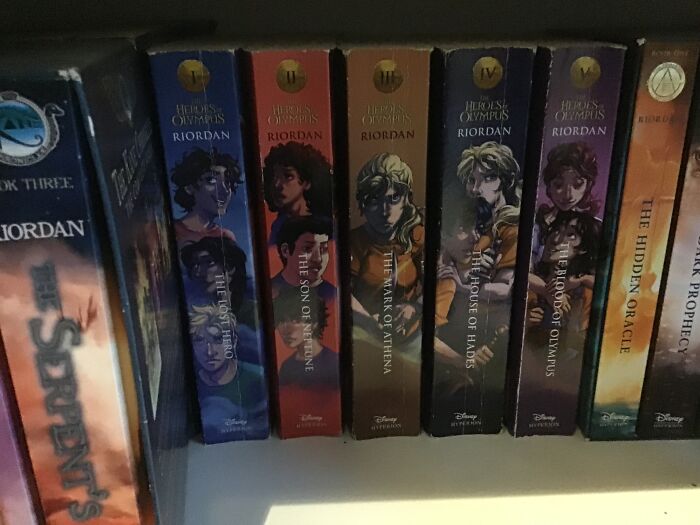 Hey Pandas, Post Your Favorite Book (Closed) Hey Pandas, Post Your Favorite Book (Closed)