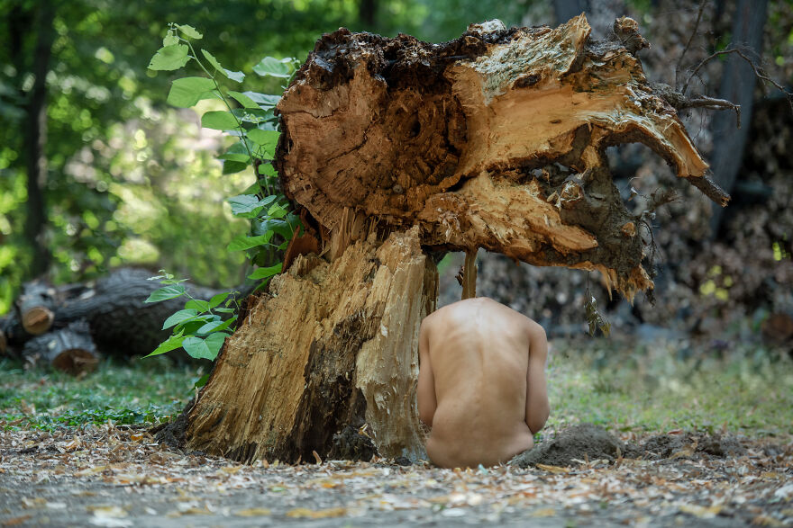 Ms. Spine – We (Me As A Photographer And Simona As A Model) Created A World Of The Spine By Personifying It, In Order To Show The Individual Beauty Of Each Of Us (15 Pics) Ms. Spine – We (Me As A Photographer And Simona As A Model) Created A World Of The Spine By Personifying It, In Order To Show The Individual Beauty Of Each Of Us (15 Pics)