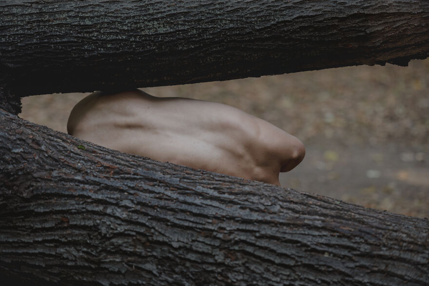 Ms. Spine – We (Me As A Photographer And Simona As A Model) Created A World Of The Spine By Personifying It, In Order To Show The Individual Beauty Of Each Of Us (15 Pics) Ms. Spine – We (Me As A Photographer And Simona As A Model) Created A World Of The Spine By Personifying It, In Order To Show The Individual Beauty Of Each Of Us (15 Pics)