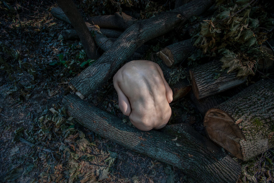 Ms. Spine – We (Me As A Photographer And Simona As A Model) Created A World Of The Spine By Personifying It, In Order To Show The Individual Beauty Of Each Of Us (15 Pics) Ms. Spine – We (Me As A Photographer And Simona As A Model) Created A World Of The Spine By Personifying It, In Order To Show The Individual Beauty Of Each Of Us (15 Pics)