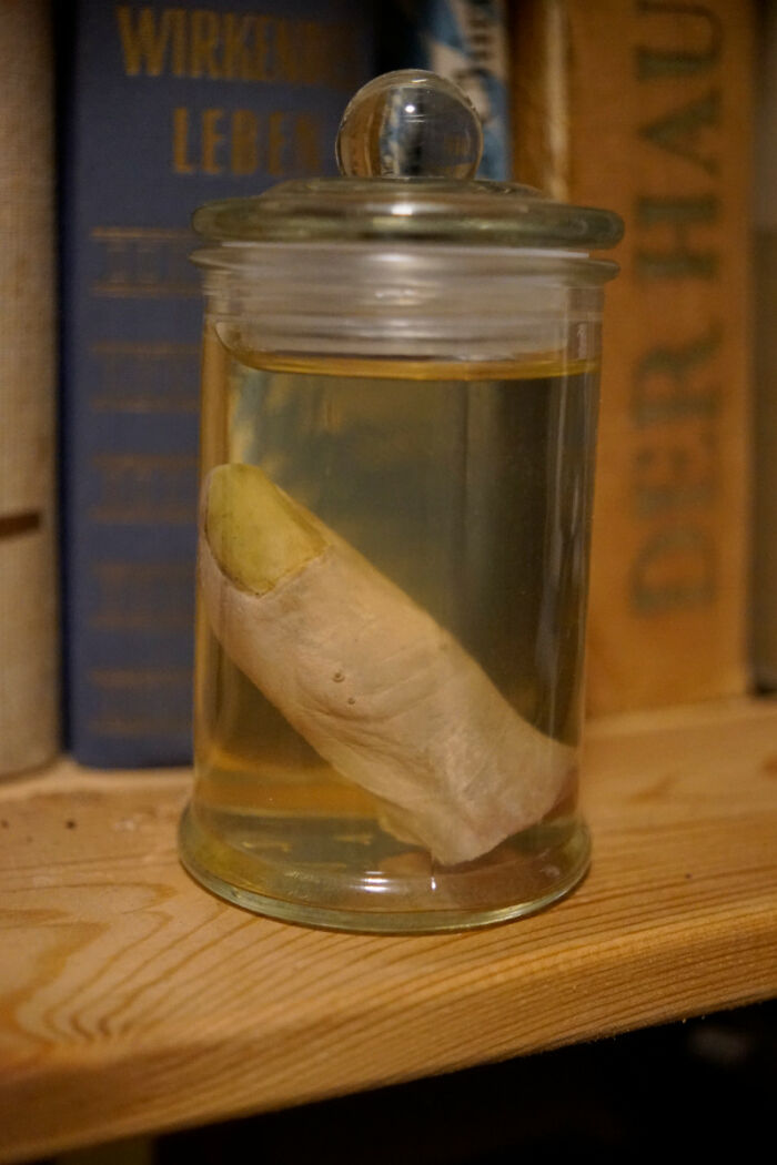 Hey Pandas, Share The Creepiest Thing In Your House (Closed) Hey Pandas, Share The Creepiest Thing In Your House (Closed)