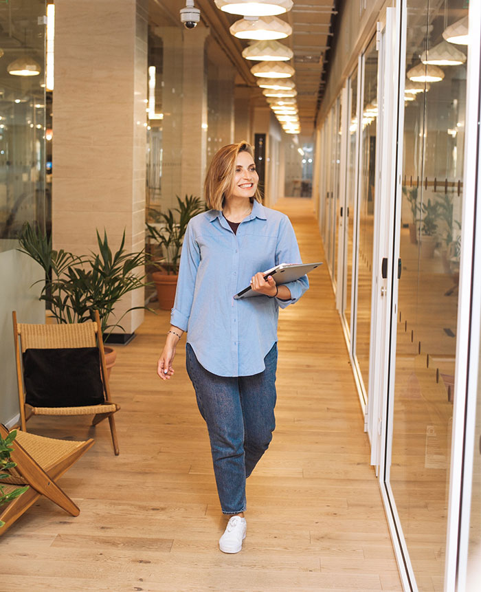 Woman Who Sacrificed A Lot For A Company Gets Tricked By The Boss, Leaves And Takes 90% Of The Business With Her Woman Who Sacrificed A Lot For A Company Gets Tricked By The Boss, Leaves And Takes 90% Of The Business With Her