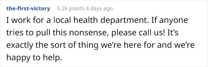 Waiter Wants To “Protect” Woman’s Slim Figure, Swaps Her Order For Chicken Waiter Wants To “Protect” Woman’s Slim Figure, Swaps Her Order For Chicken