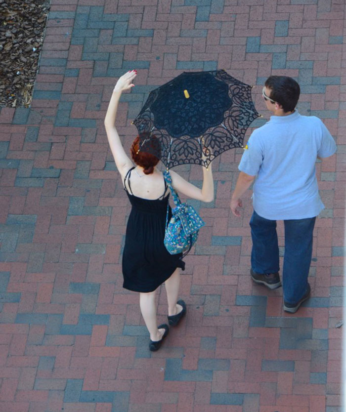 30 Potentially Life-Saving Tips If You Ever Find Yourself In A Dangerous Situation, As Shared By This Woman On TikTok 30 Potentially Life-Saving Tips If You Ever Find Yourself In A Dangerous Situation, As Shared By This Woman On TikTok