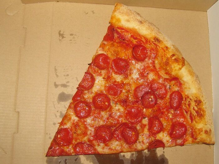 30 Men Reveal The Most Sentimental, Emotional And Romantic Thing A Woman Has Ever Done To Them