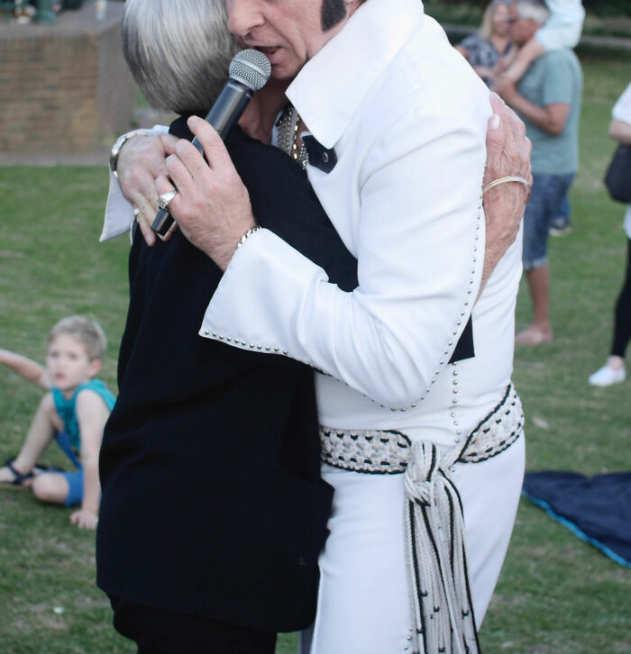 40 Lawyers Share The Most Surprising Requests They’ve Ever Seen In Someone’s Will 40 Lawyers Share The Most Surprising Requests They’ve Ever Seen In Someone’s Will