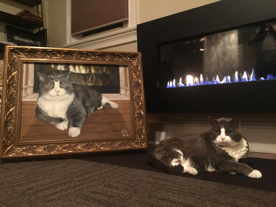 24 New Pictures Of Pets Next To Their Portraits That I&#8217;ve Painted