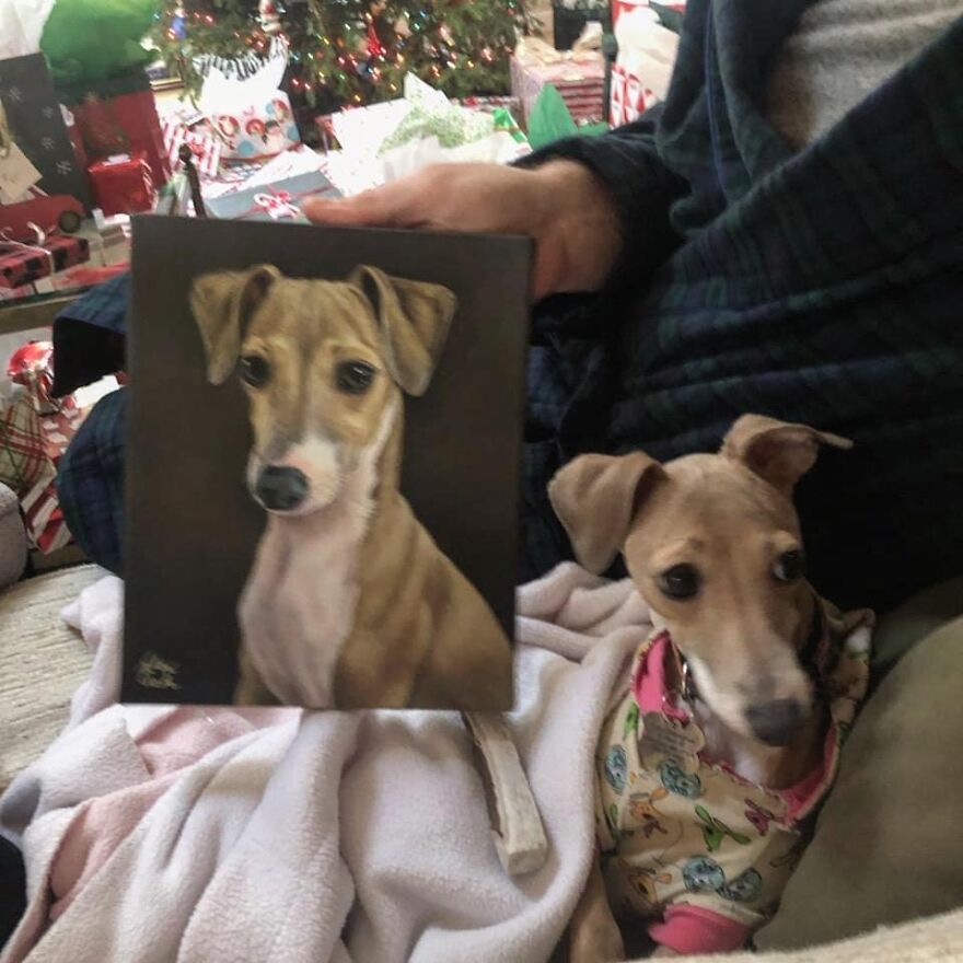 24 New Pictures Of Pets Next To Their Portraits That I&#8217;ve Painted