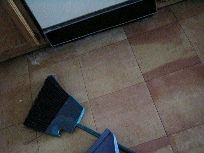 28 Times Employees Did Bizarrely Crazy Things At Work That Folks Online Just Had To Share 28 Times Employees Did Bizarrely Crazy Things At Work That Folks Online Just Had To Share