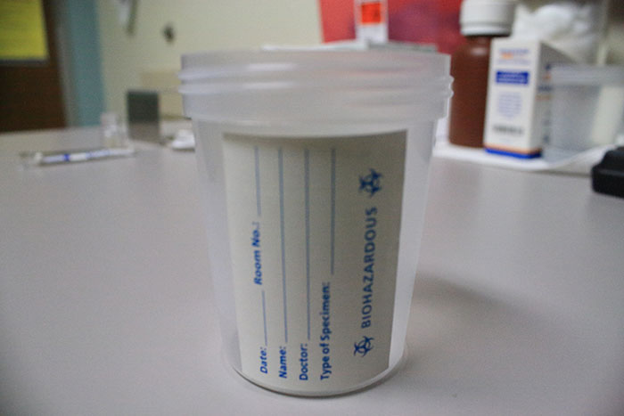 28 Times Employees Did Bizarrely Crazy Things At Work That Folks Online Just Had To Share 28 Times Employees Did Bizarrely Crazy Things At Work That Folks Online Just Had To Share