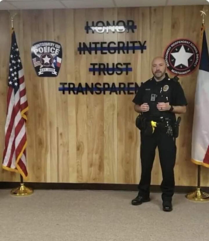 This Online Group Is All About Fails That Fit Under The ‘You Had One Job’ Phrase (50 New Pics)