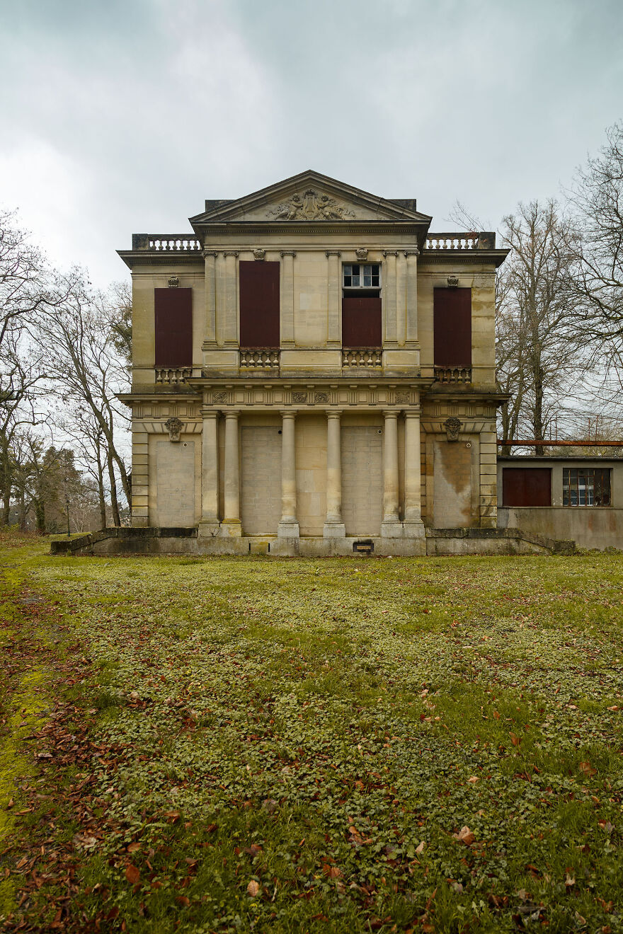 My 28 Photos Of The Remains Of Abandoned Theaters From Various Countries My 28 Photos Of The Remains Of Abandoned Theaters From Various Countries