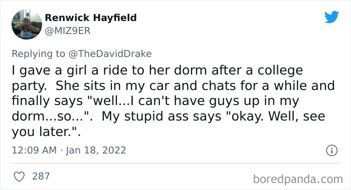 30 Times People Hilariously Failed To Notice That Someone Was Obviously Hitting On Them