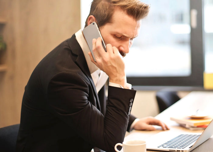 Irreplaceable Employee Asks For A Raise, Company Refuse Then Panic When They Don’t Show Up To Work Irreplaceable Employee Asks For A Raise, Company Refuse Then Panic When They Don’t Show Up To Work