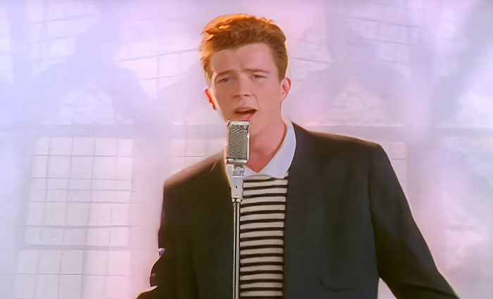 30 People Who Hardly Have Any Haters, As Shared By Folks In This Online Community 30 People Who Hardly Have Any Haters, As Shared By Folks In This Online Community