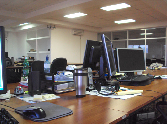 33 Things Society Has Made Us Believe Are “Necessities” But People In This Online Group Argue They Are Addictions 33 Things Society Has Made Us Believe Are “Necessities” But People In This Online Group Argue They Are Addictions